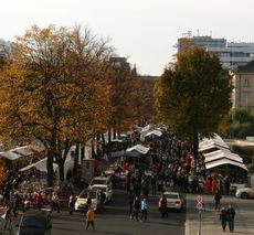 Flohmark an der Straße des 17. Juni